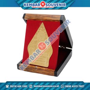 Souvenir Wayang Kulit Mini Berkualitas Harga Murah