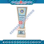 Piala Bahan Akrilik Multistrada Arah Sarana Tbk