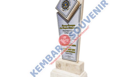 Piala Custom PT Dok dan Perkapalan Kodja Bahari (Persero)