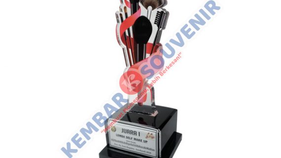 Piala Akrilik DPRD Kota Pangkal Pinang