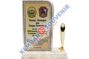 Piala Kenang Kenangan DPRD Kabupaten Nias