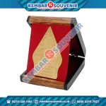Souvenir Marmer PT Istaka Karya (Persero)
