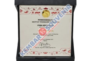 Plakat Akrilik Kotak PT NFC Indonesia Tbk